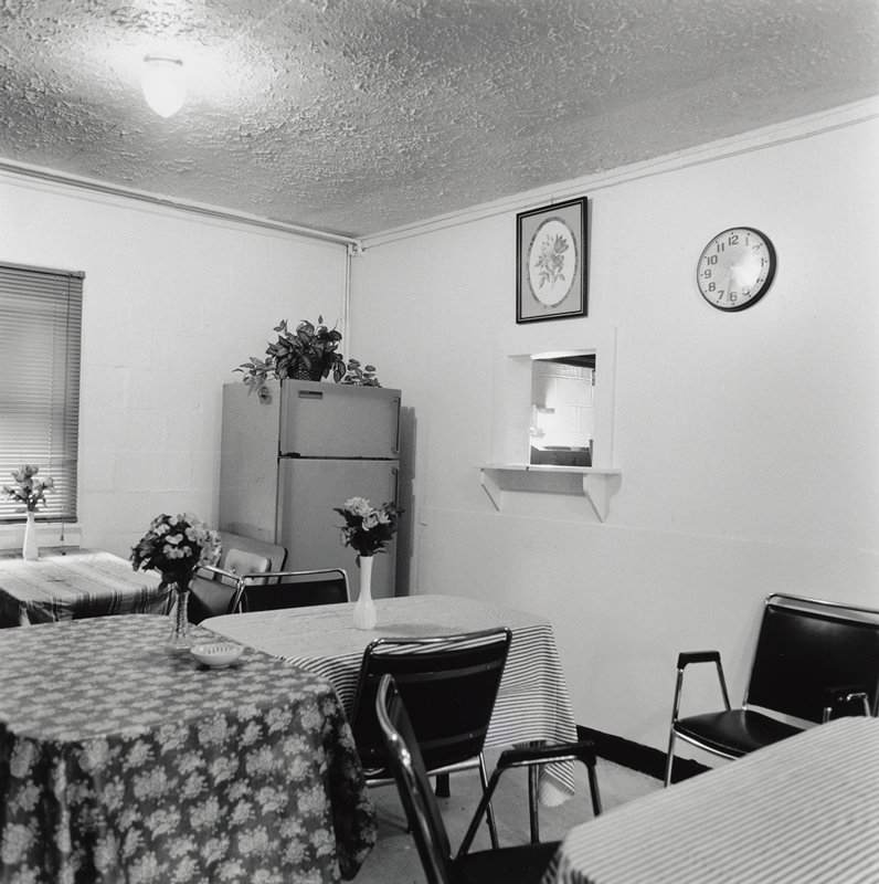 Coffee Shop Interior, La Planta, Maryland, Henry Horenstein, 2003