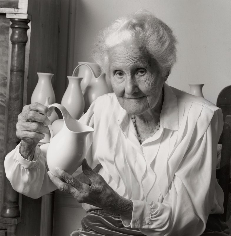 Eva Zeisel at age 100, Nancy Lee Katz, 2007