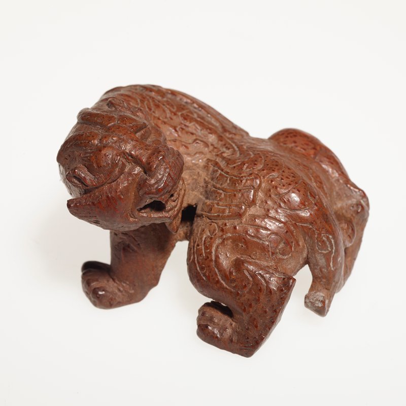 Crouching Chimera, Late Ming dynasty