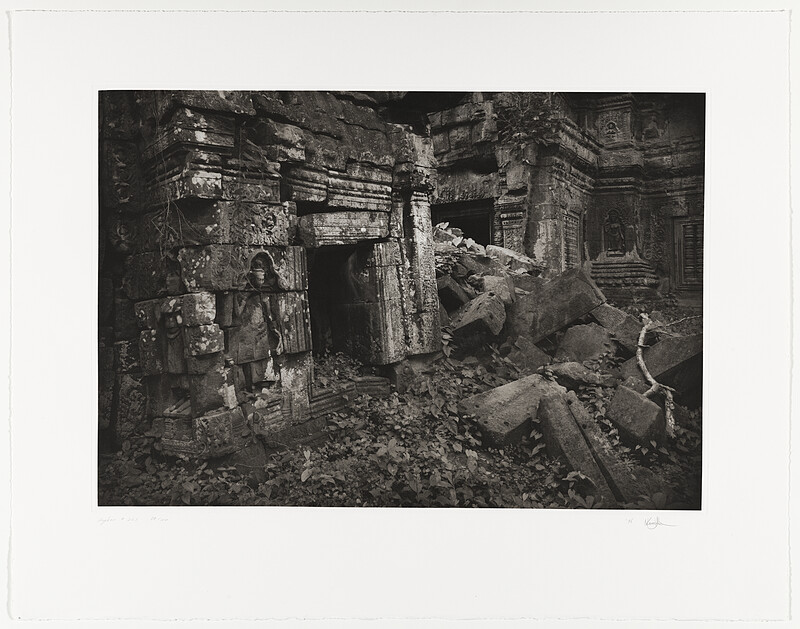 Angkor 221, Ta Prohm, Kenro Izu, 1995 (printed 1996)