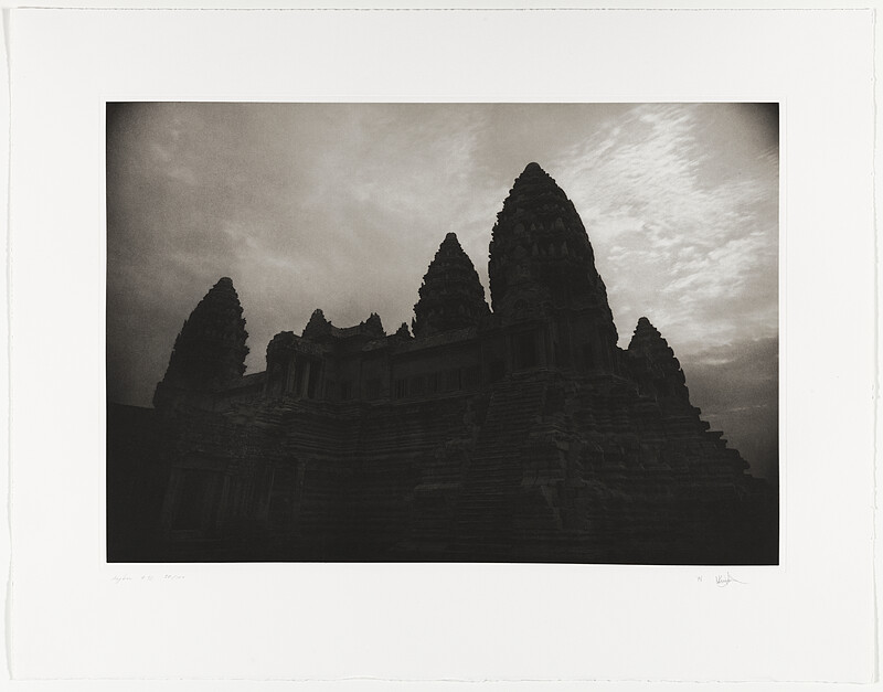 Angkor 93, Angkor Wat, Kenro Izu; Publisher: Friends without a