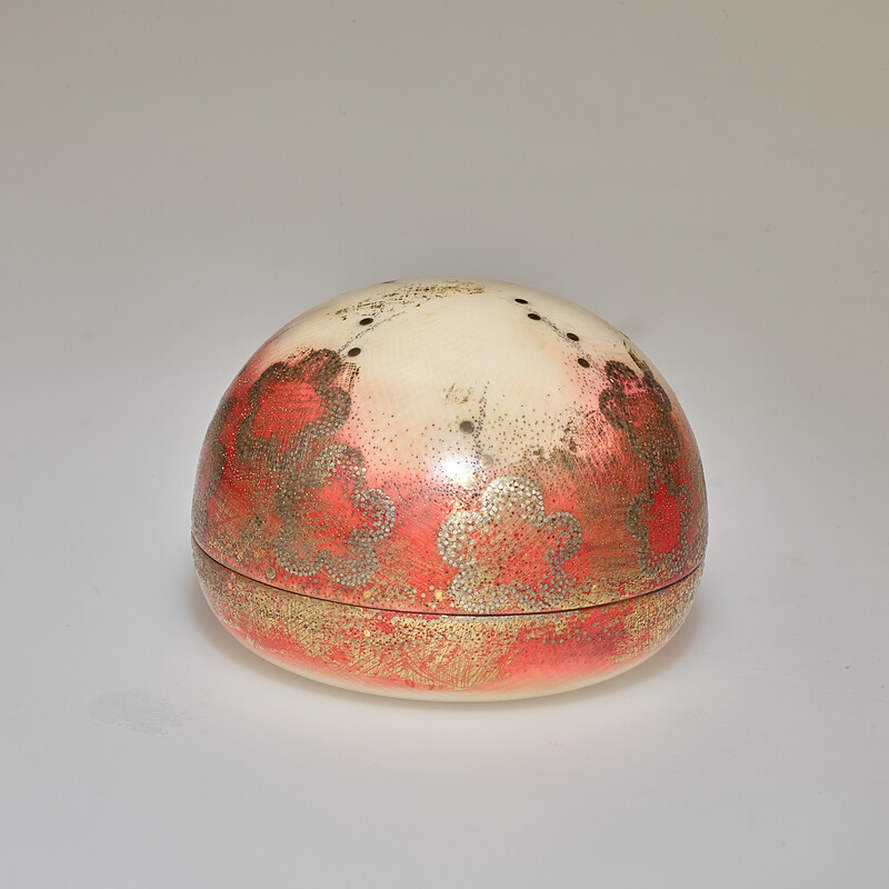 Oily Tea Four-sided Suzubuchi Incense Box, Okuda Kōdō, 1970s–80s