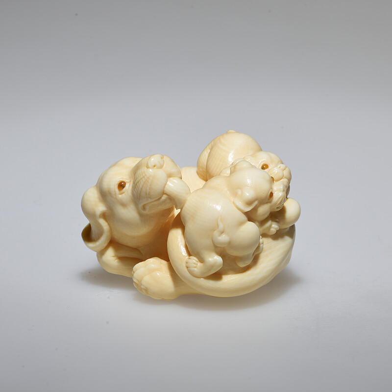 Dog and Puppies, Tachihara Kangyoku, 1983